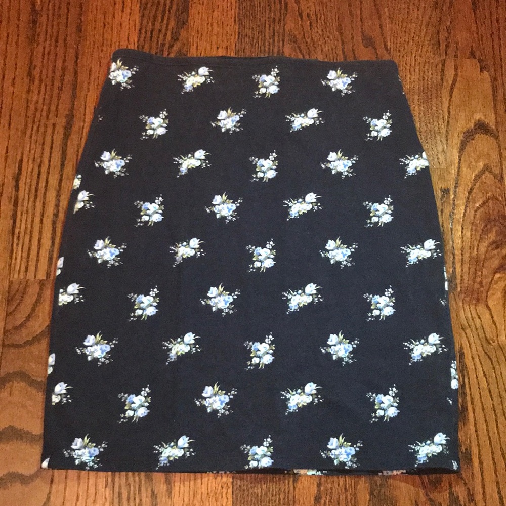 Abercrombie and Fitch, floral pencil skirt